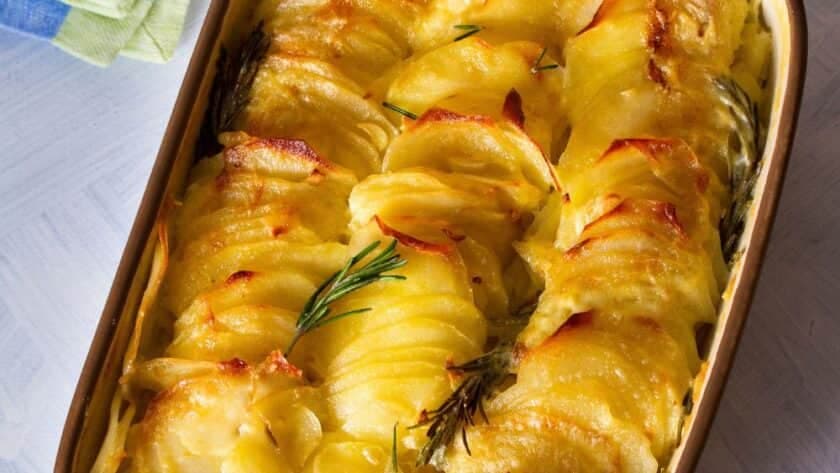 Gordon Ramsay Boulangère Potatoes
