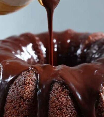 Gordon Ramsay Chocolate Cream Cheese Pound Cake recipe